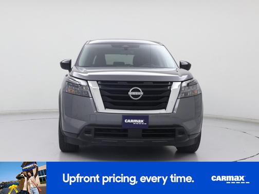 2023 Nissan Pathfinder S