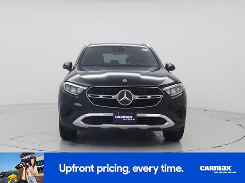 Black 2023 Mercedes-Benz GLC 300