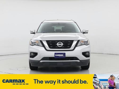 2018 Nissan Pathfinder Platinum