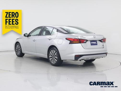 Silver 2024 Nissan Altima SV