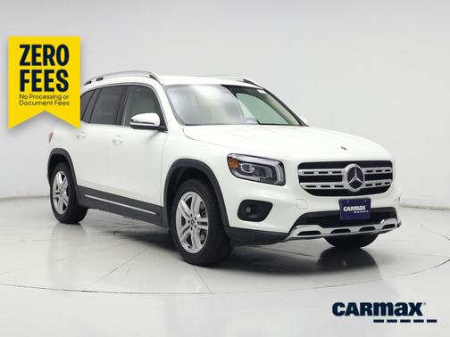White 2022 Mercedes-Benz GLB 250