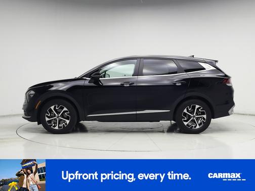 Black 2023 Kia Sportage EX