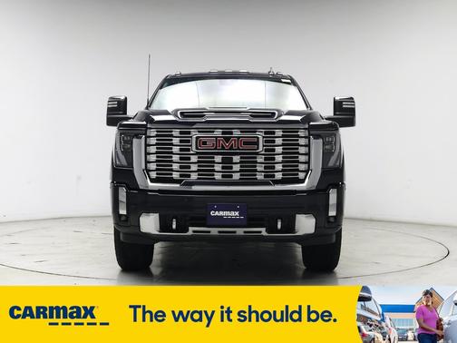 2024 GMC Sierra 2500 Denali