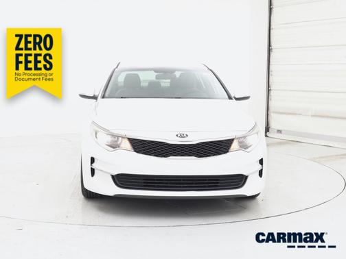 White 2017 Kia Optima LX