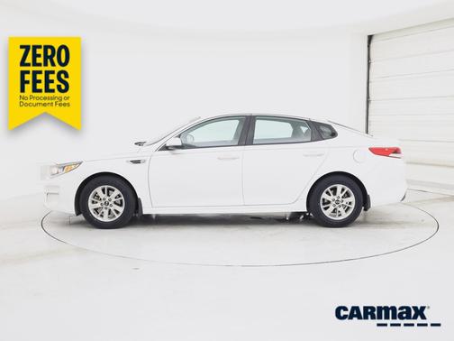 White 2017 Kia Optima LX