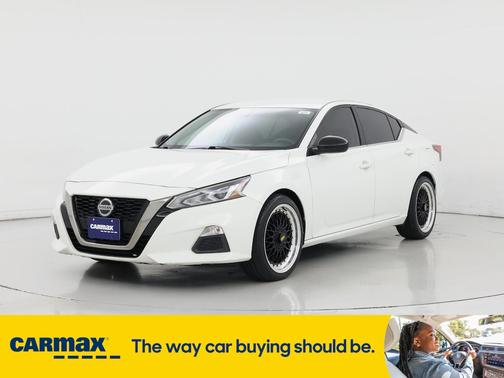 2019 Nissan Altima SR