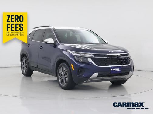 Blue 2024 Kia Seltos S
