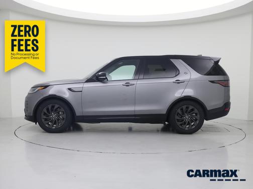 Gray 2024 Land Rover Discovery SE Dynamic