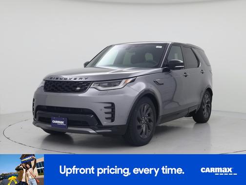 Gray 2024 Land Rover Discovery SE Dynamic