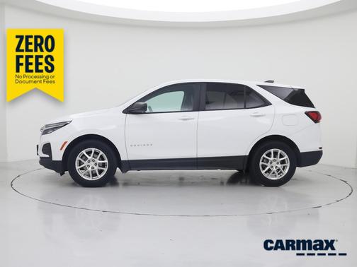 White 2022 Chevrolet Equinox LS