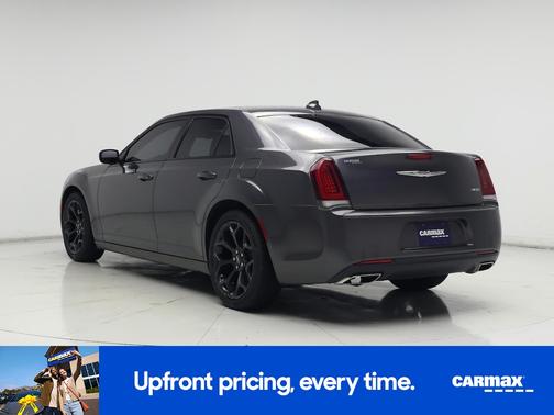 Gray 2019 Chrysler 300 Touring