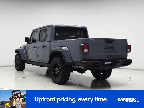 Gray 2025 Jeep Gladiator Nighthawk
