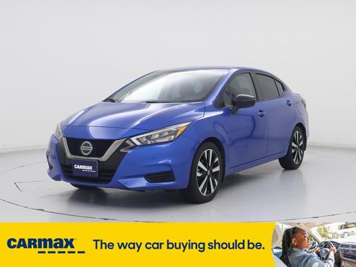 2022 Nissan Versa SR