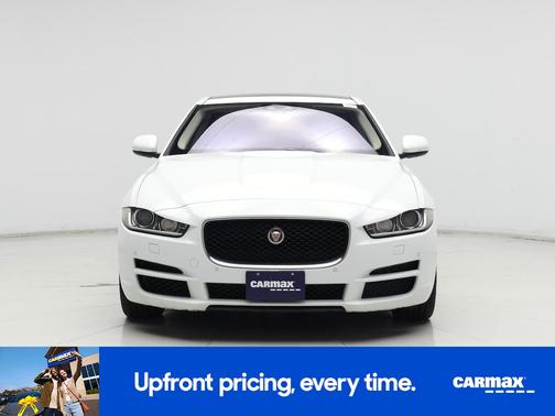 2019 Jaguar XE 25t Premium