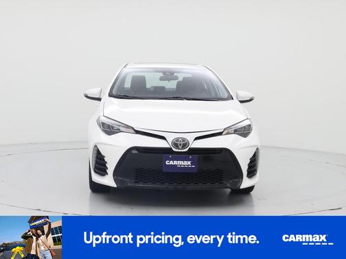 White 2017 Toyota Corolla SE