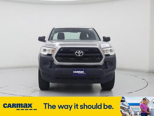 2017 Toyota Tacoma SR