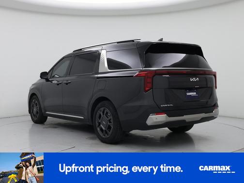2025 Kia Carnival SX