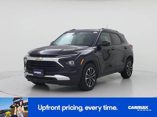 Black 2025 Chevrolet Trailblazer LT