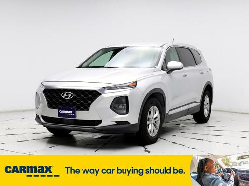 2019 Hyundai SANTA FE SE
