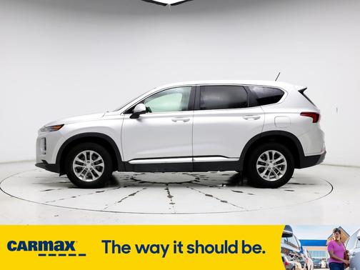 2019 Hyundai SANTA FE SE