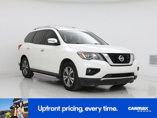 2019 Nissan Pathfinder SV