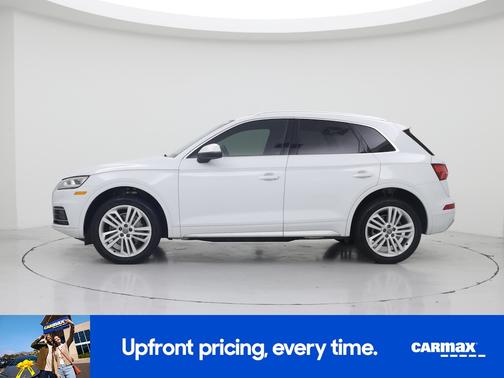 White 2020 Audi Q5 Premium Plus