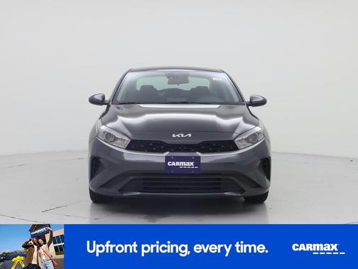 Gray 2024 Kia Forte LXS
