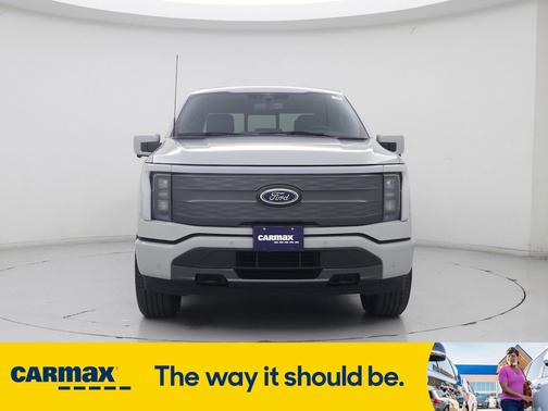 2023 Ford F-150 Lightning Lariat