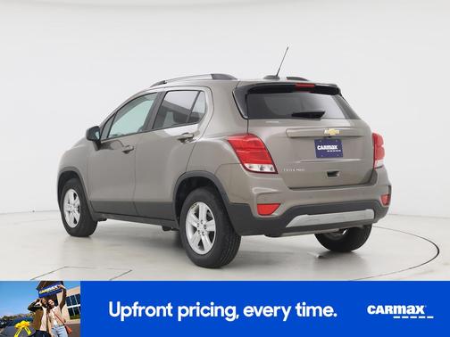Gray 2022 Chevrolet Trax LT