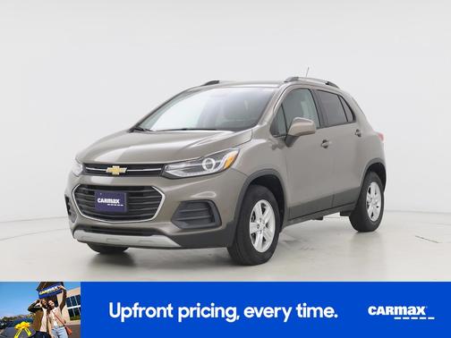 Gray 2022 Chevrolet Trax LT