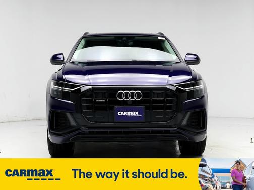2019 Audi Q8 Premium Plus