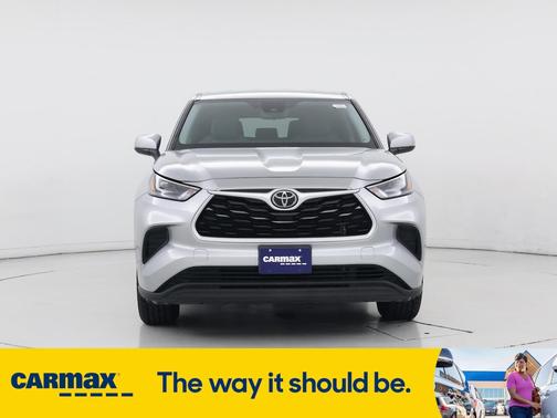 2022 Toyota Highlander L