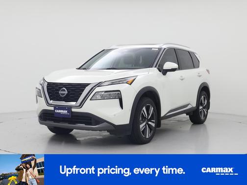 White 2023 Nissan Rogue SL