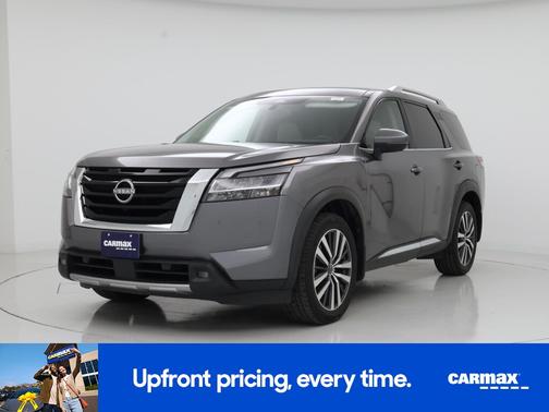 2022 Nissan Pathfinder Platinum