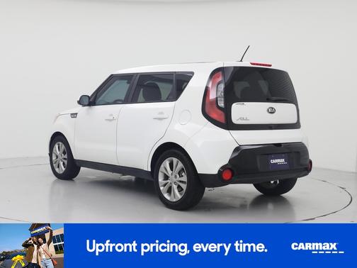 White 2016 Kia Soul +