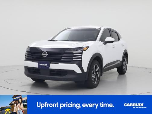 White 2025 Nissan Kicks SV
