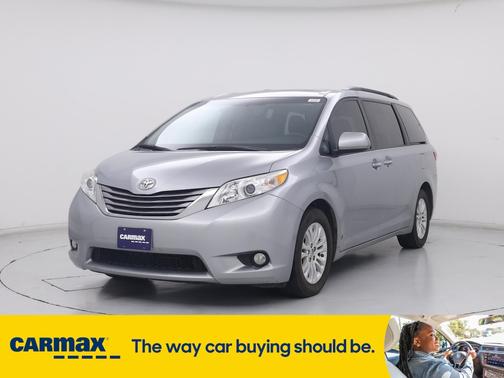 2015 Toyota Sienna XLE