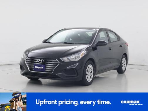 Black 2020 Hyundai Accent SE