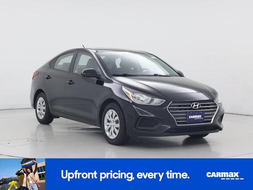Black 2020 Hyundai Accent SE