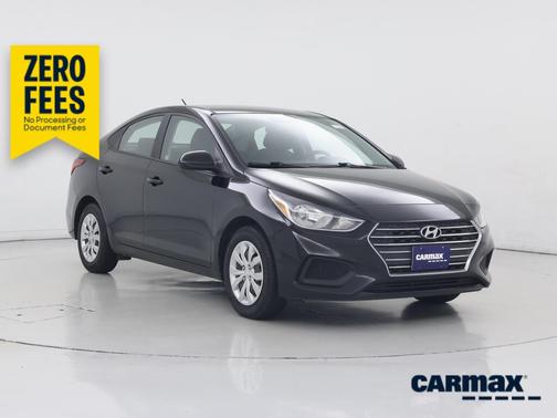 Black 2020 Hyundai Accent SE