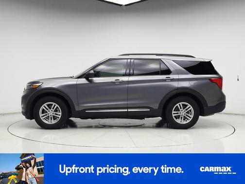 Gray 2022 Ford Explorer XLT