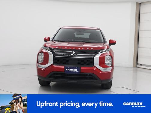 2024 Mitsubishi Outlander ES