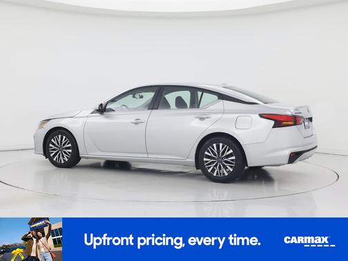 Silver 2023 Nissan Altima SV