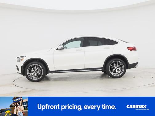 White 2021 Mercedes-Benz GLC 300