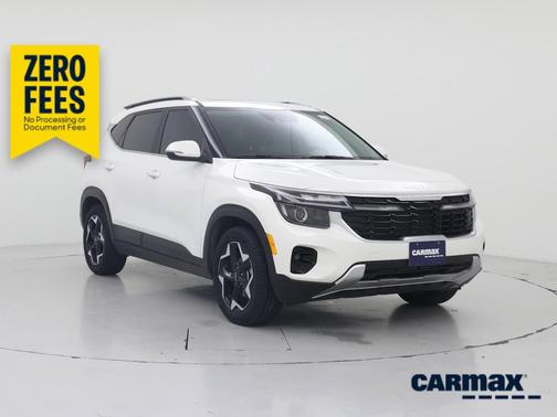 White 2025 Kia Seltos EX