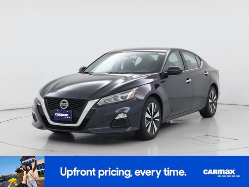 2022 Nissan Altima SV