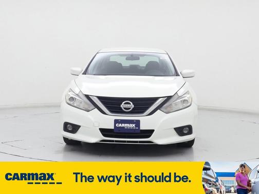 2018 Nissan Altima SV