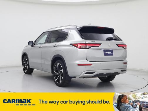 2024 Mitsubishi Outlander SEL