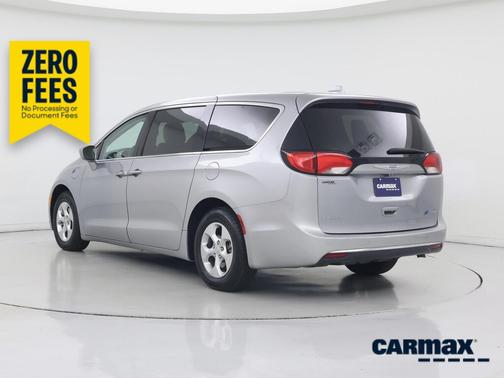 Gray 2018 Chrysler Pacifica Hybrid Touring Plus