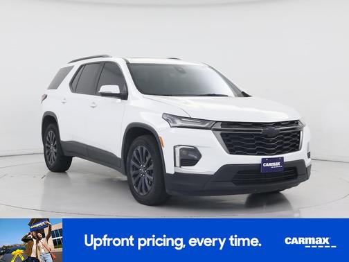 White 2023 Chevrolet Traverse RS